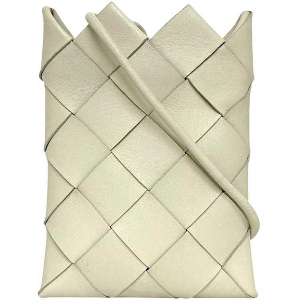 BOTTEGA VENETA White Leather Intrecciato Pochette Shoulder Bag